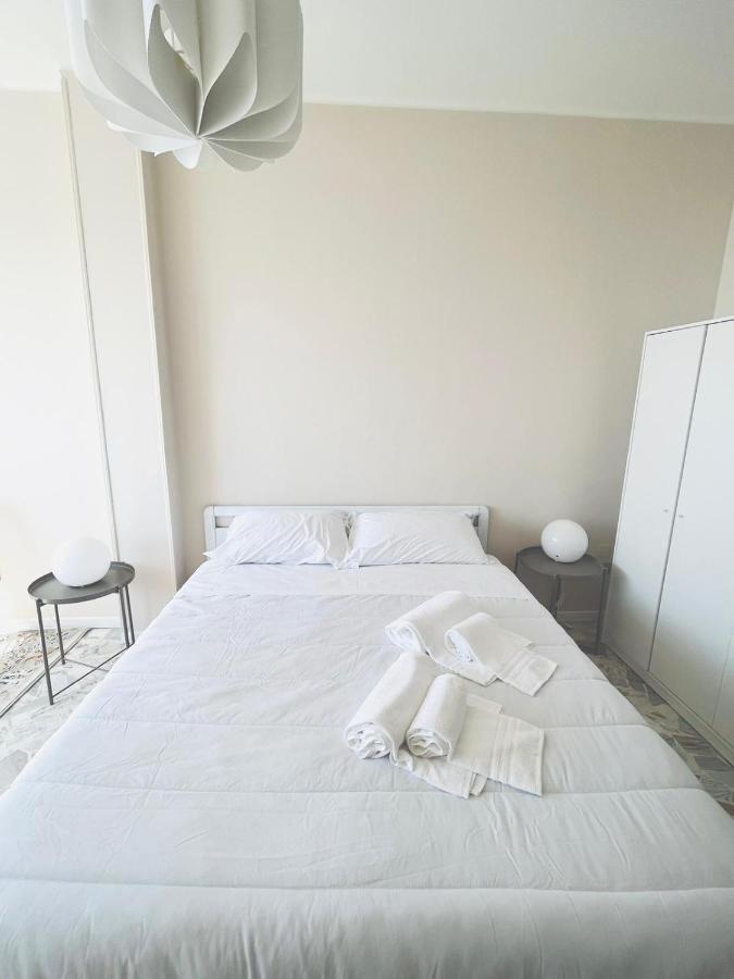 Suite Sunset 7 - Fronte Mare Sanremo Ngoại thất bức ảnh